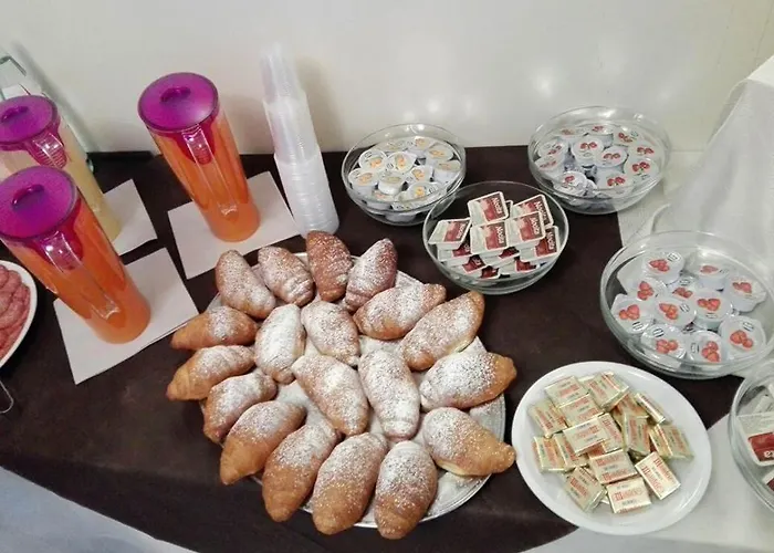 فندق Mon Reve 3*