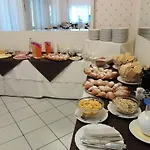 Отель Mon Reve